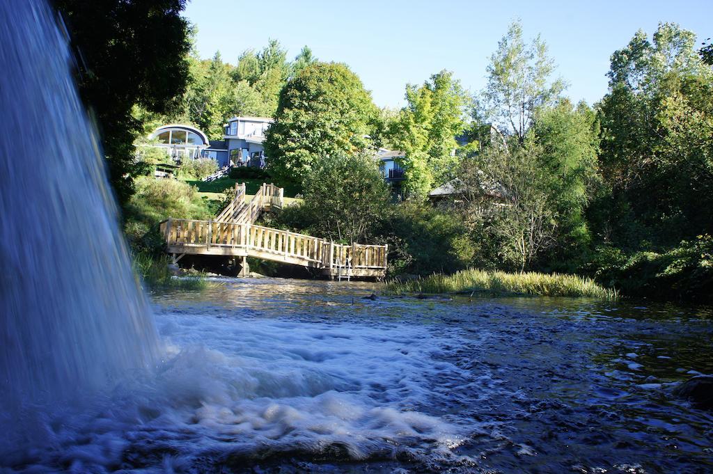 La Petite Auberge De Jouvence Magog Buitenkant foto